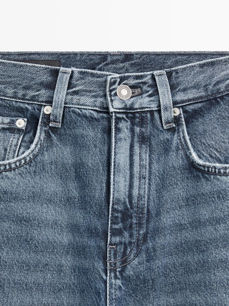 Джинсы свободного кроя