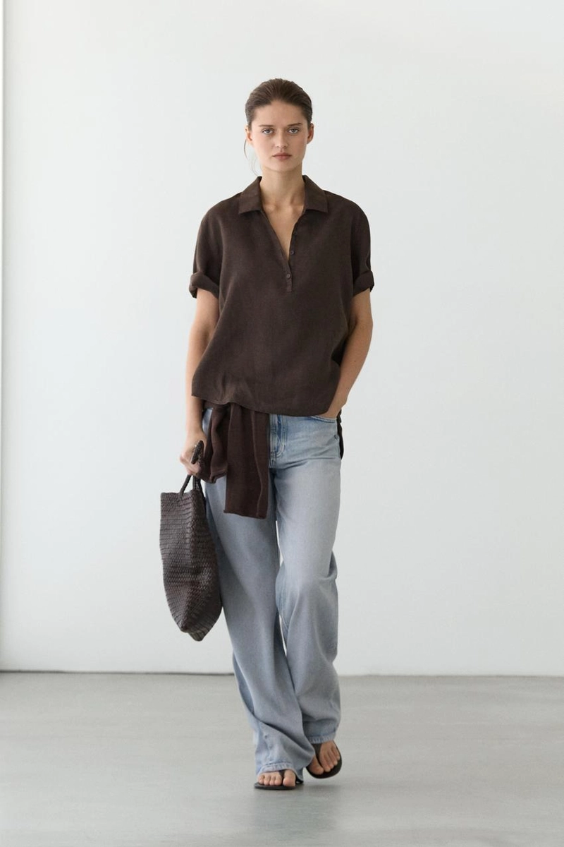 Блузка из льна с воротником-поло