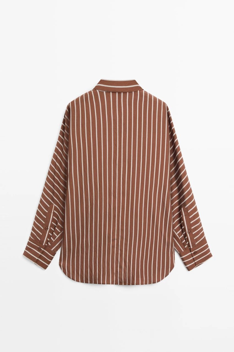 Рубашка с полосатым узором и рукавами летучая мышь