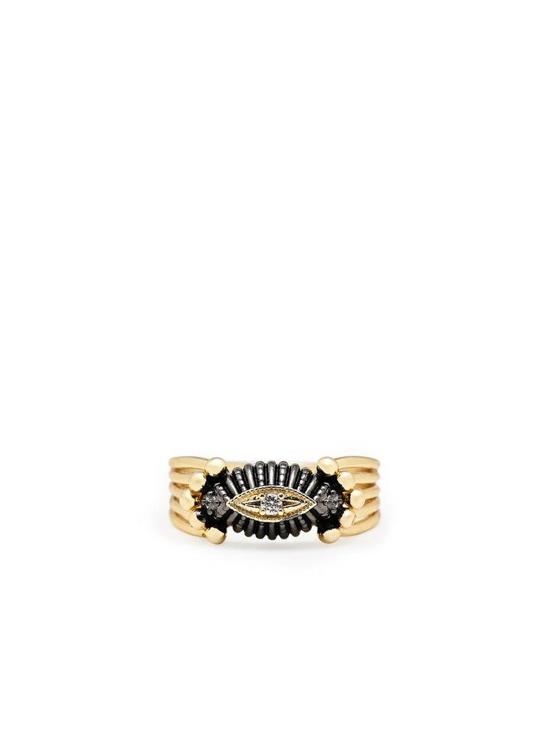 Кольцо с блестящими стразами