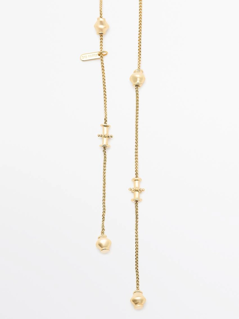 Ожерелье с разнонаправленными элементами