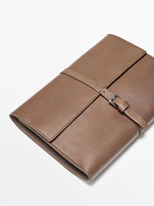 MOLE BROWN | 4692/646/830 - Massimo Dutti Футляр для гаджетов из натуральной кожи NAPPA