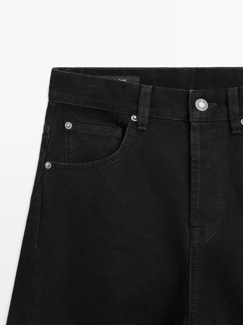 Джинсы с завышенной талией в стиле баллон