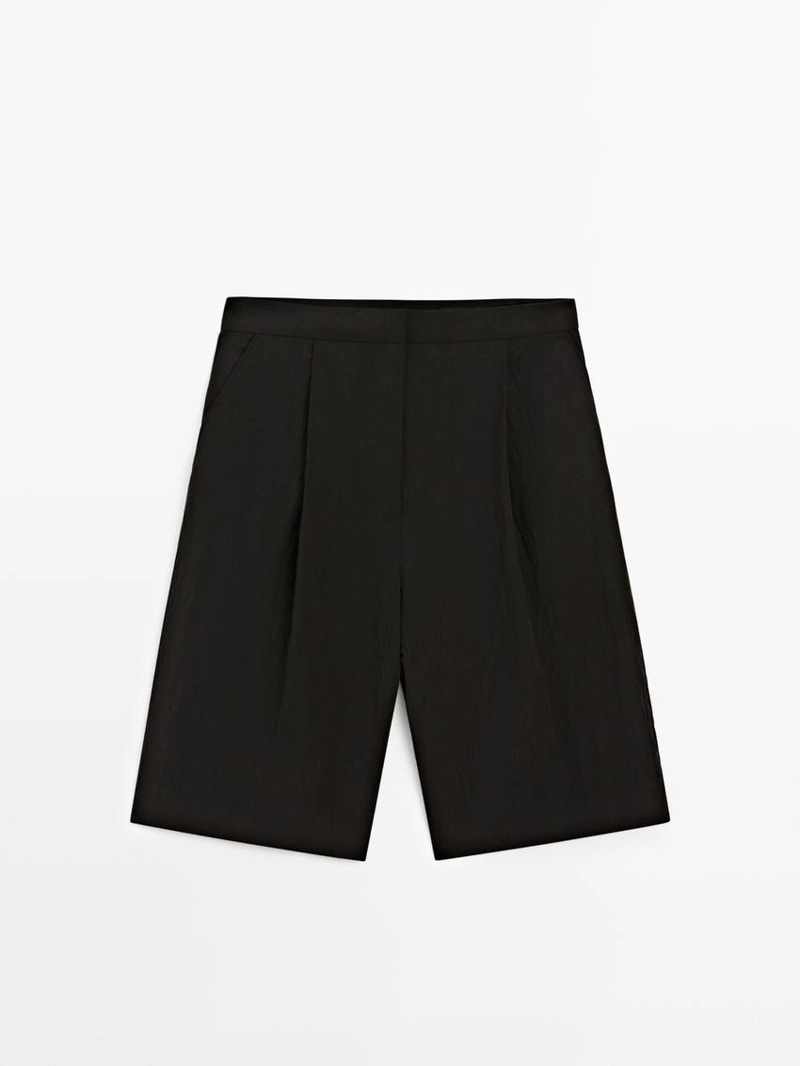 Бермуды из технической ткани