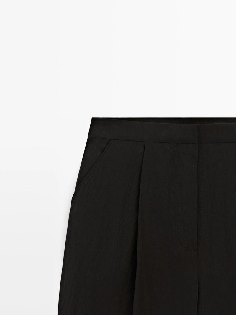 Бермуды из технической ткани