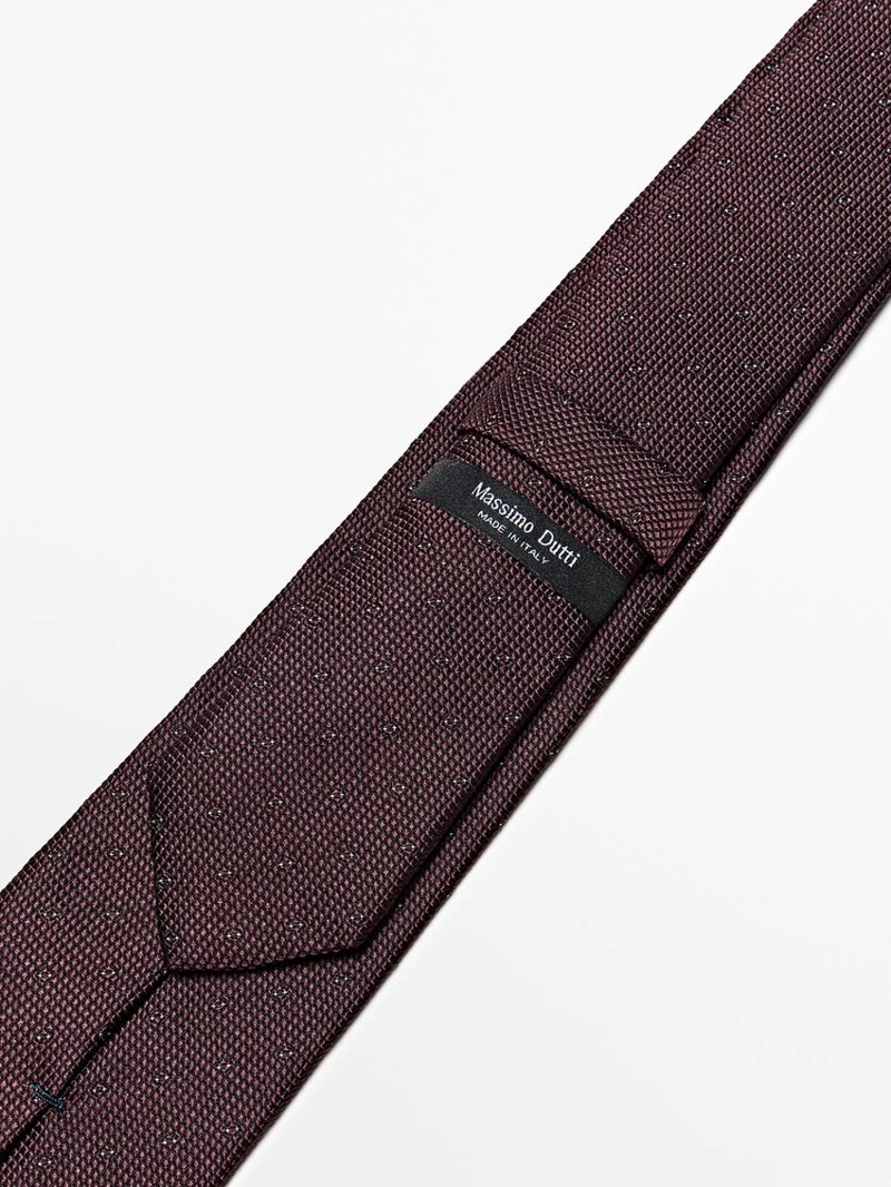 Галстук из 100% шелка с текстурой