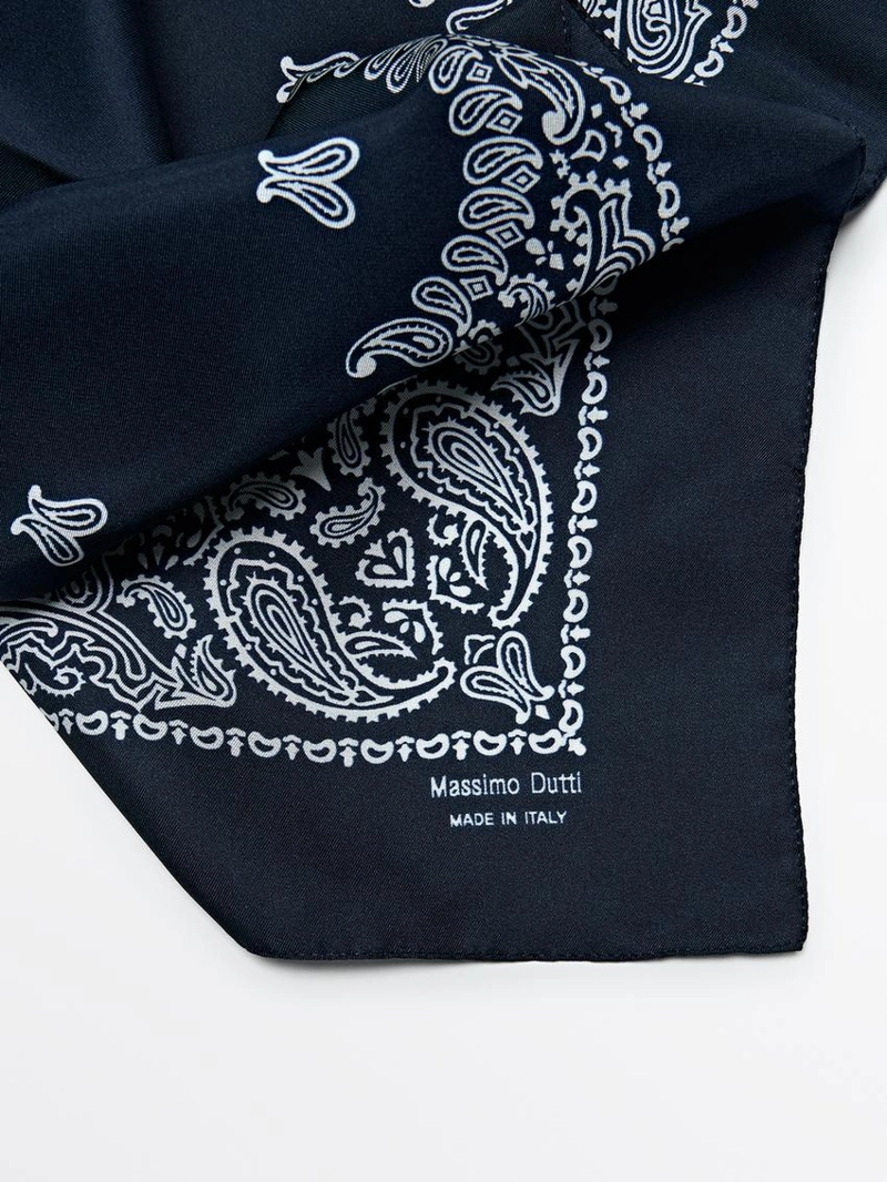 Шелковый платок с орнаментом paisley из 100% шелка