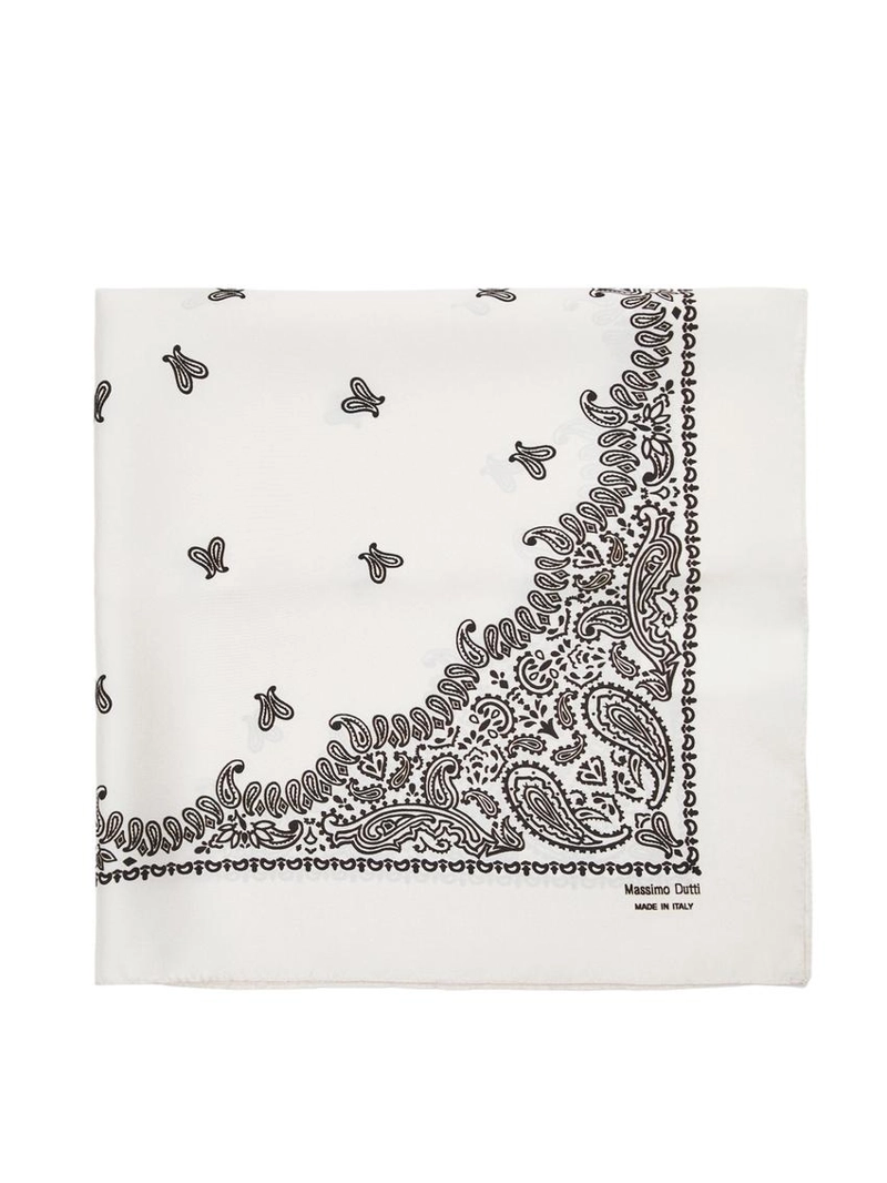 Шелковый шарф с пейсли в кремовом цвете