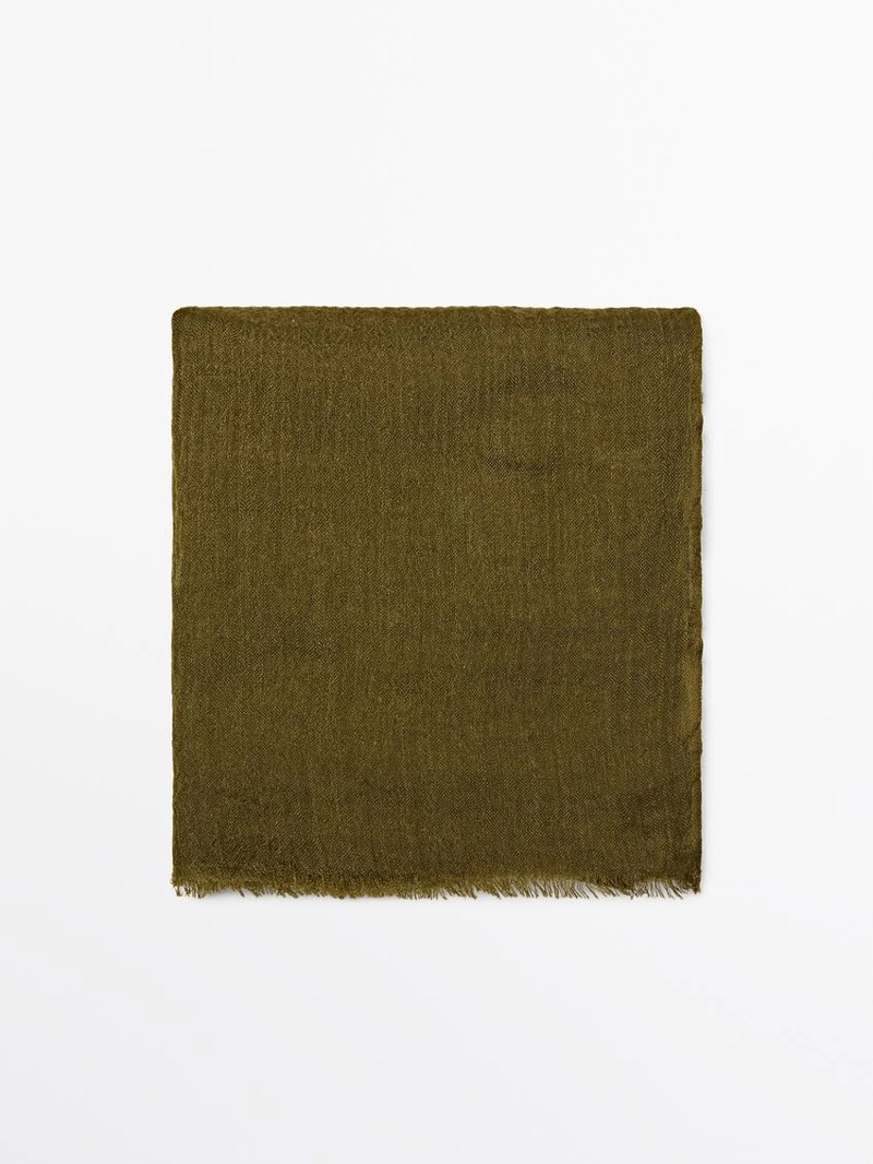 Легкий шарф из шерстяной смеси