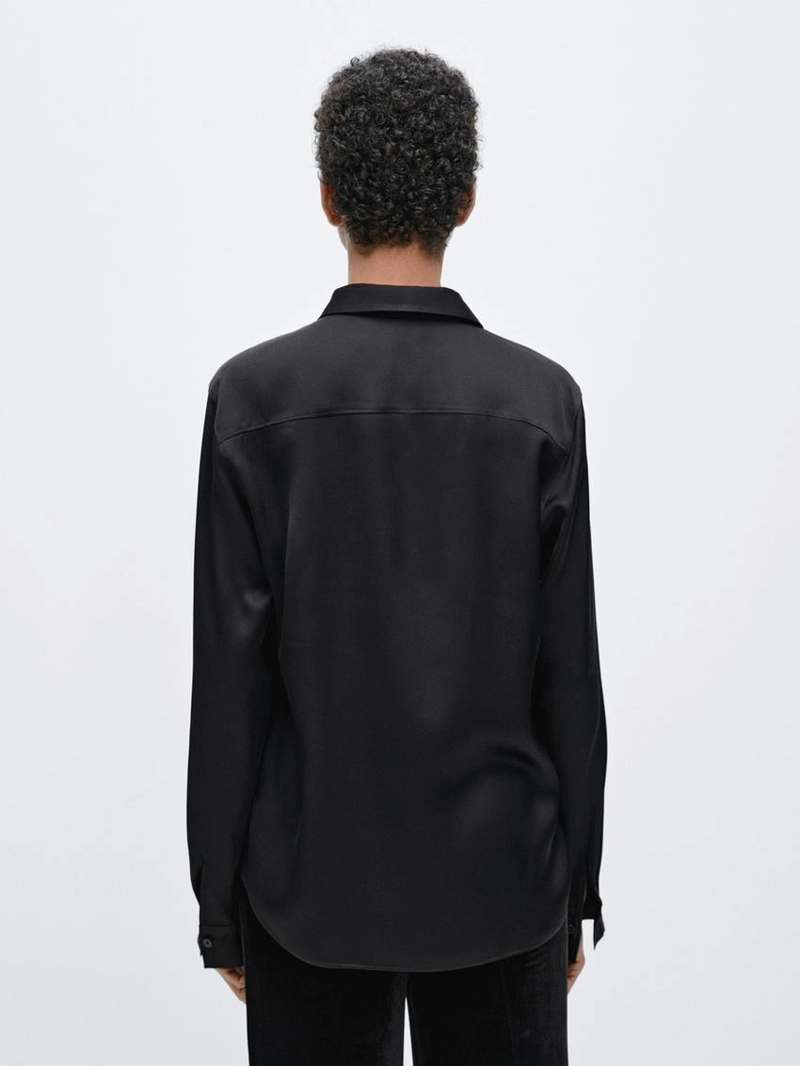 Рубашка из потрясающего атласа