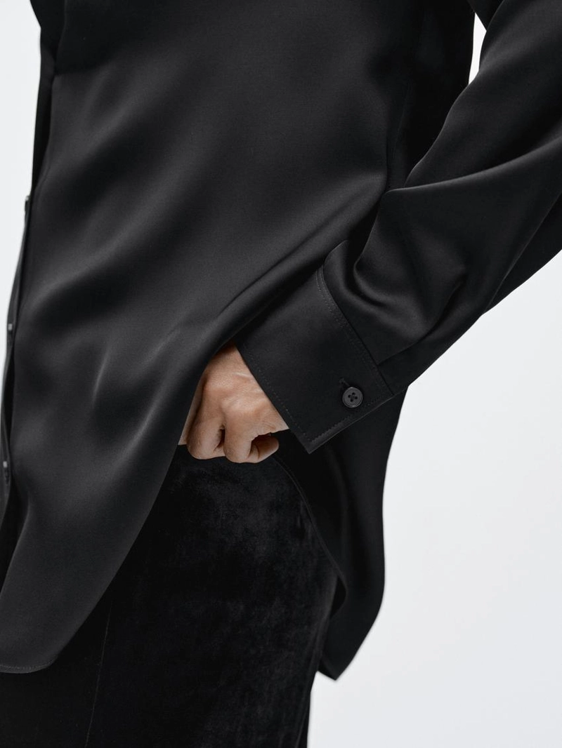 Рубашка из потрясающего атласа