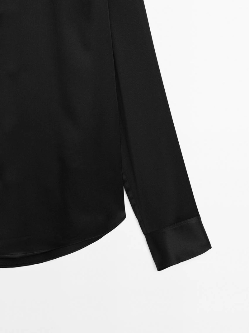 Рубашка из потрясающего атласа