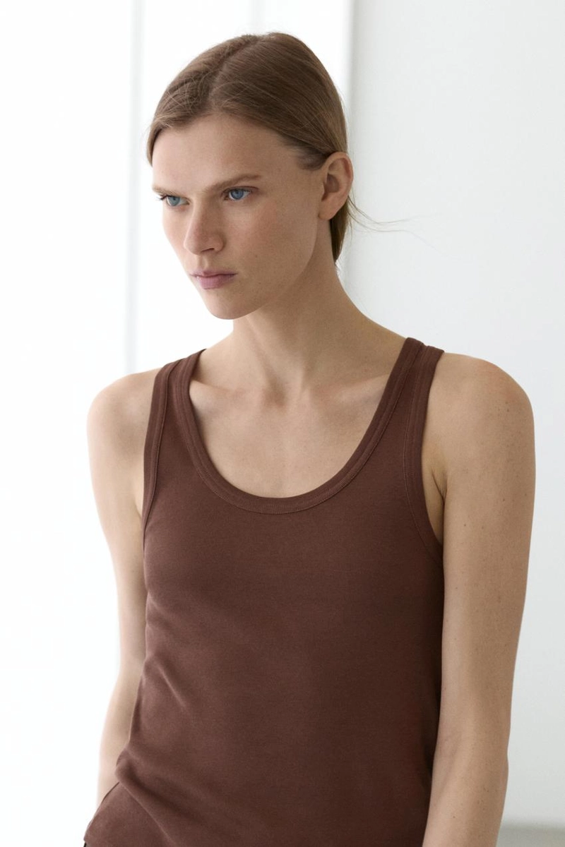 Хлопковый безрукавный топ из 100%