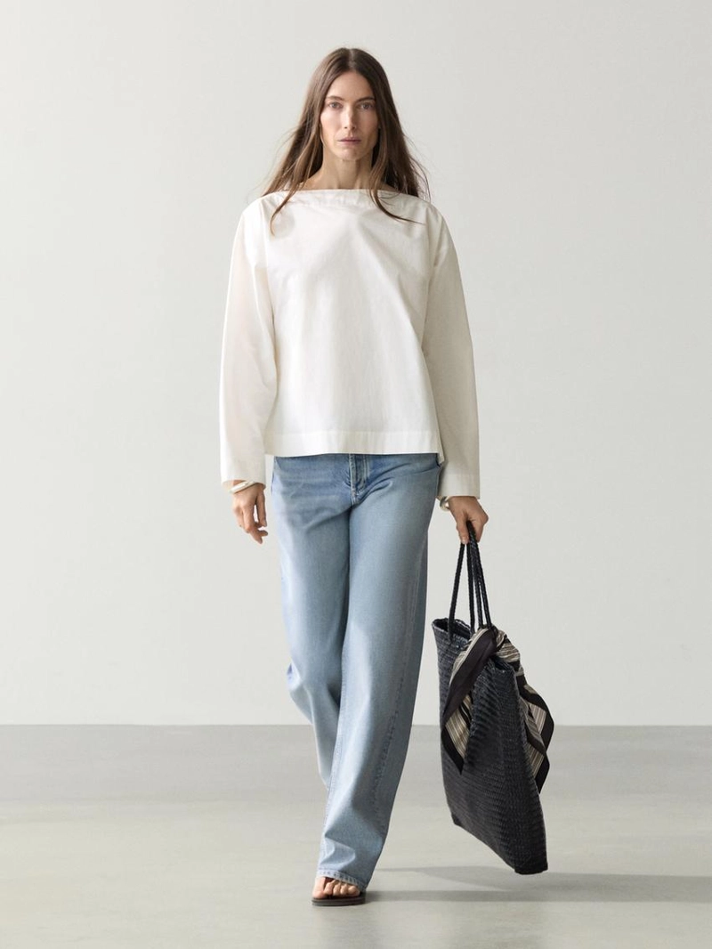 Блуза с лодочным вырезом из поплина