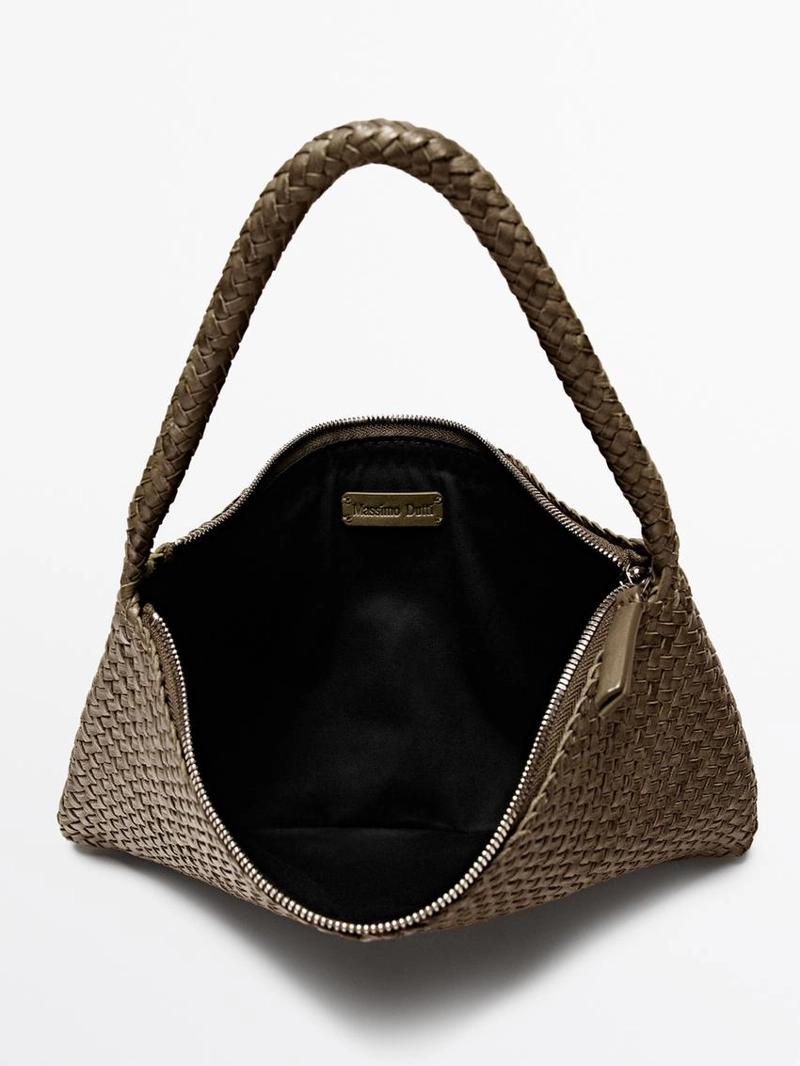 Небольшая плетеная кожаная сумка через плечо