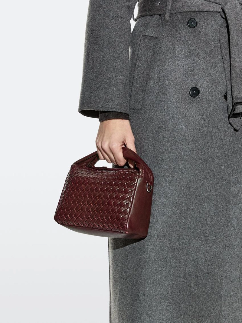 Сумочка мини из плетеной кожи наппа