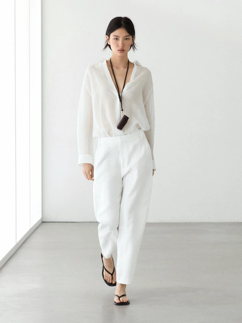 Льняные брюки в стиле carrot fit