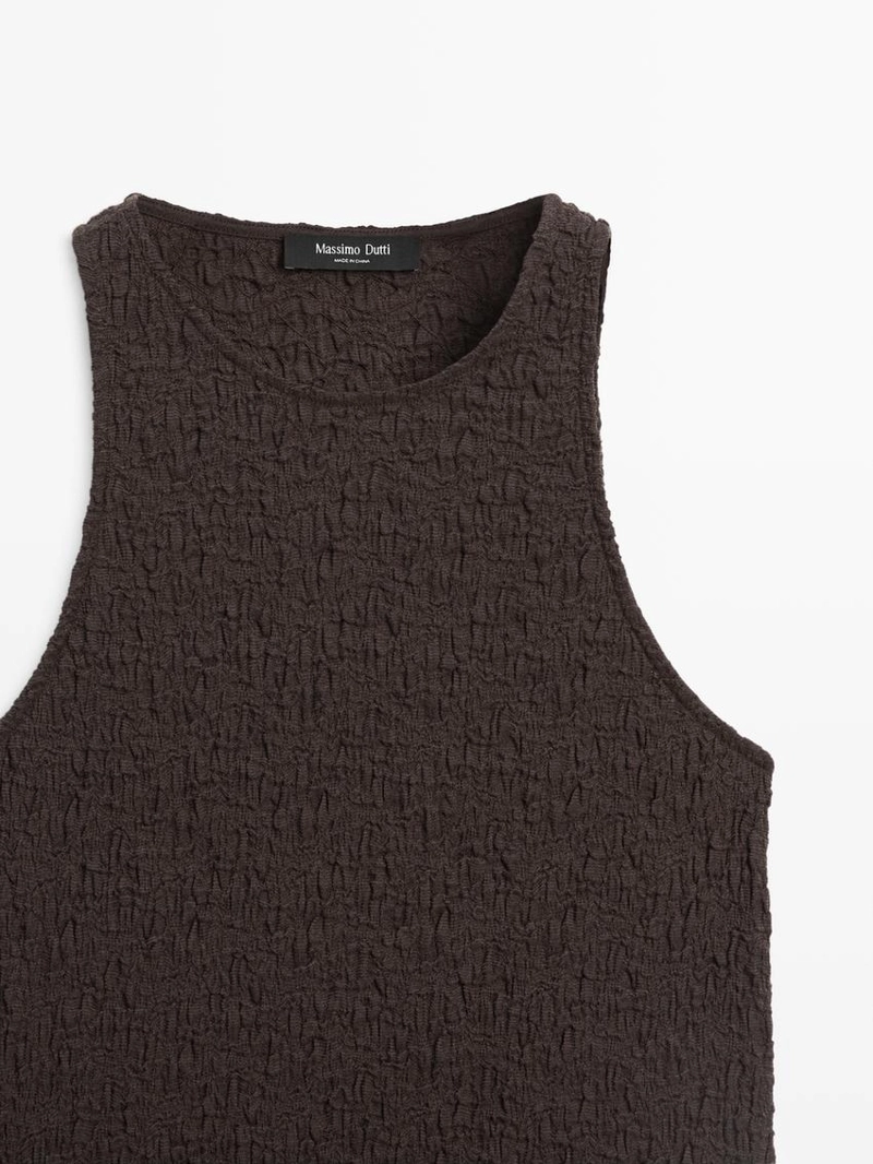 Топ с галстуком на шее из текстурированной ткани