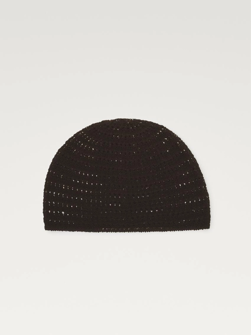 Шапка из смесового хлопка с крючком