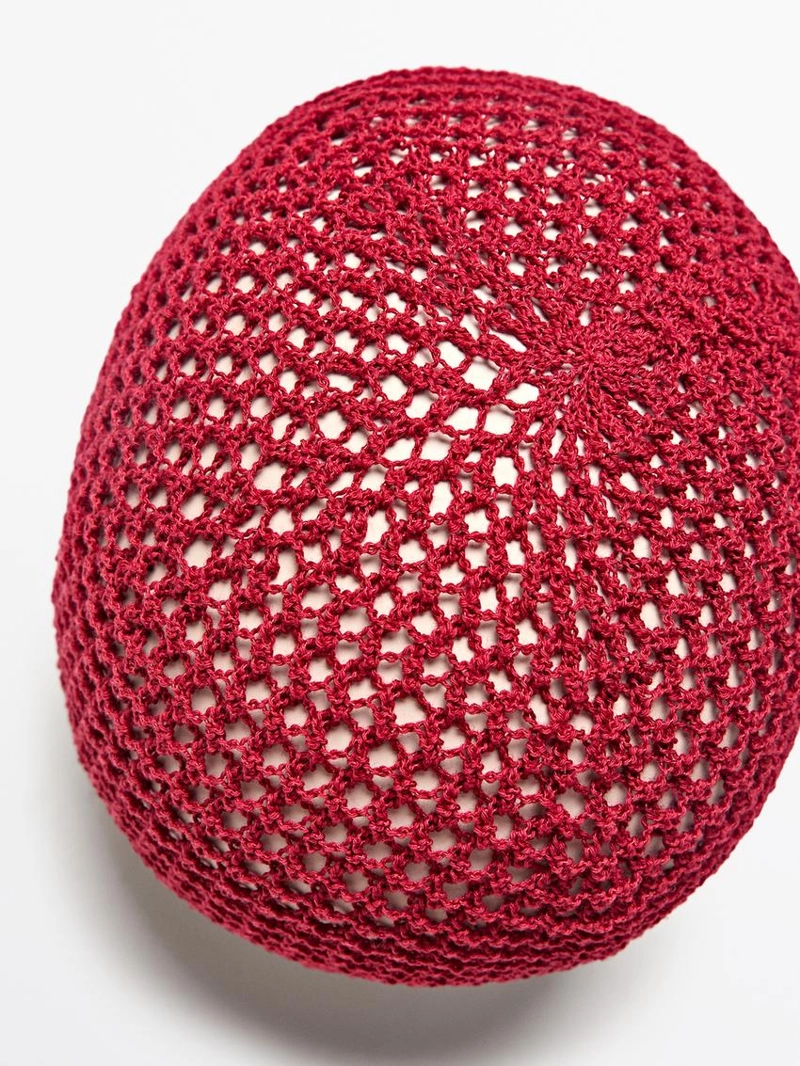 Шапка-бини из смесового хлопка с кружевным узором