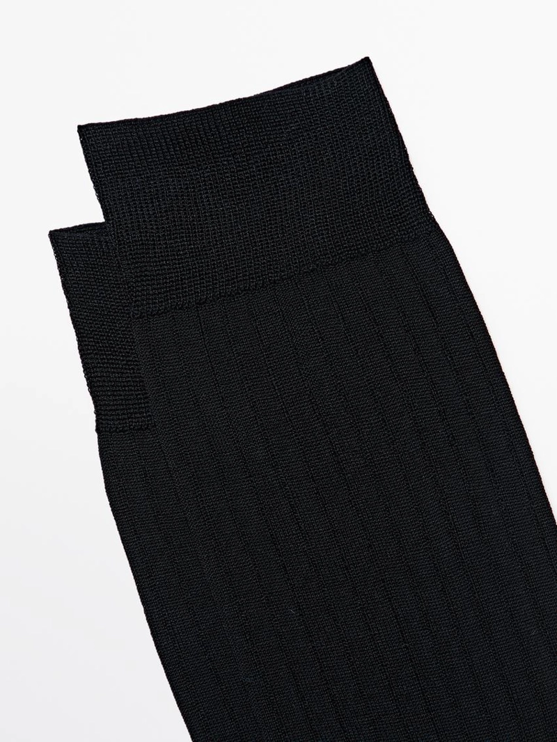 Носки с ребристым узором