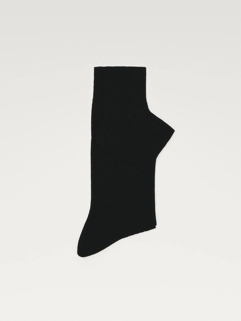 Носки с ребристым узором