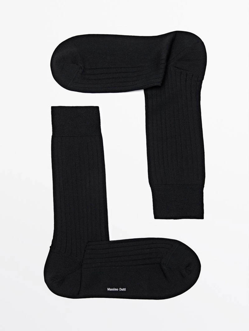 Носки с ребристым узором