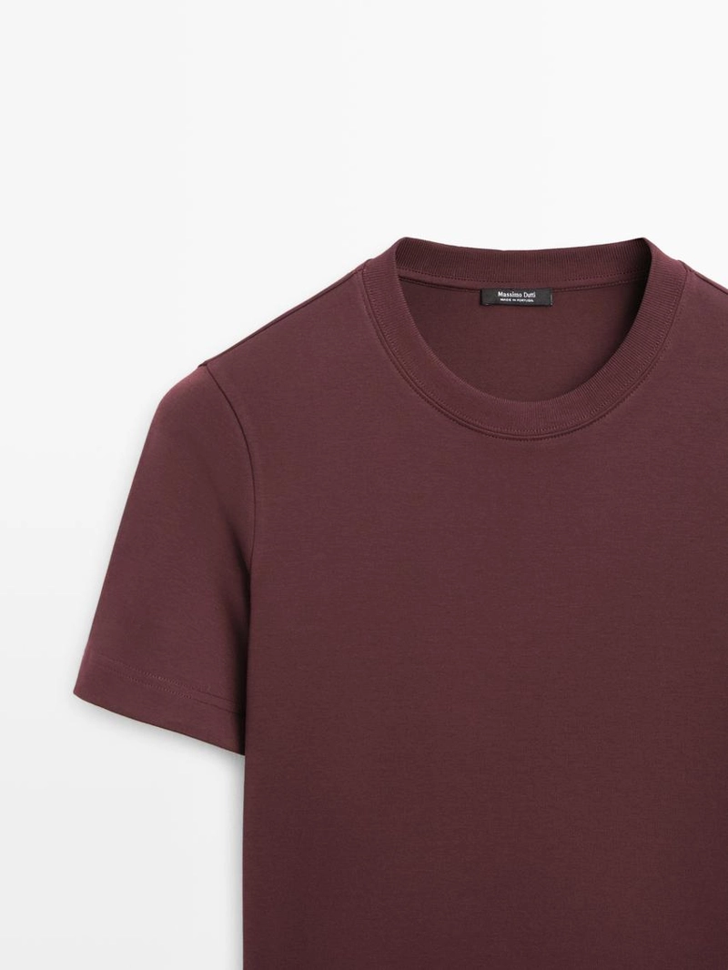 Футболка с круглым вырезом из 100% хлопкового интерлока