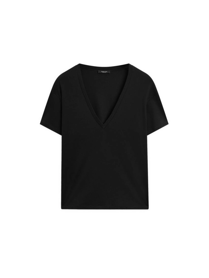 Футболка с v-образным вырезом