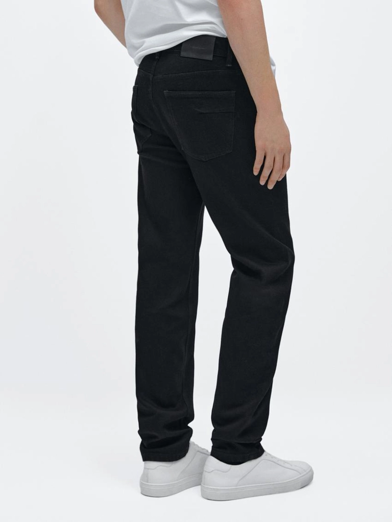 Кроссовки из разделанной замши