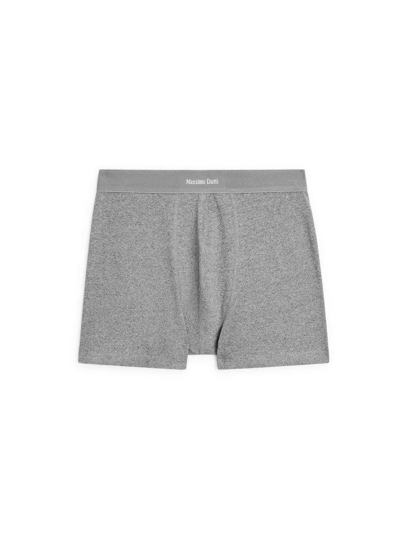 Боксеры с логотипом на поясе