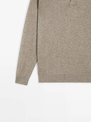 Свитер с воротником-поло из хлопкового смесового трикотажа- Заказать в России