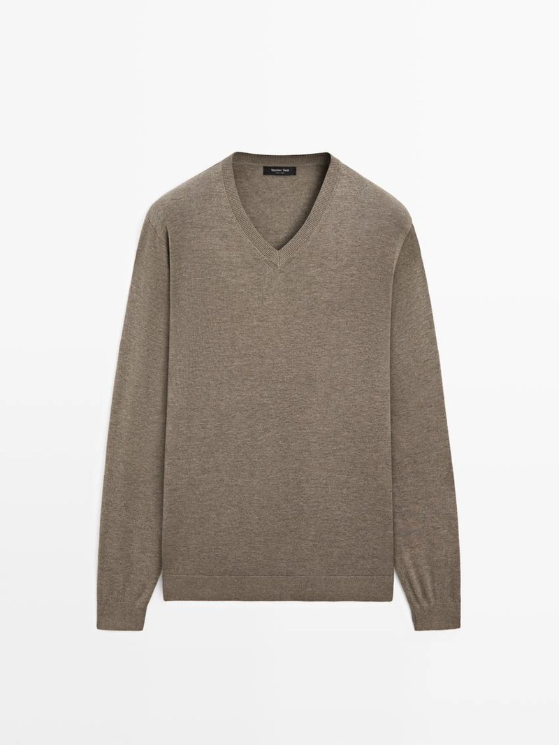 Свитер из хлопковой смеси с v-образным вырезом