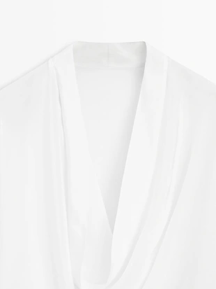 Рубашка с рукавами и драпировкой на воротнике- Заказать в России