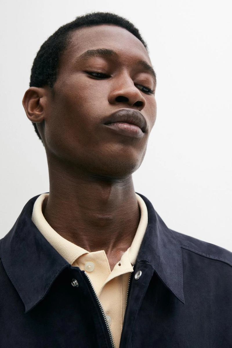 Замшевая кожаная куртка с карманами