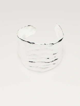 Широкий текстурированный браслет- Заказать в России