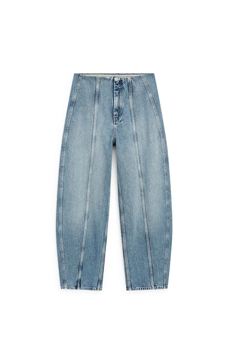 Джинсы широкие силуэта barrel с деталями швов