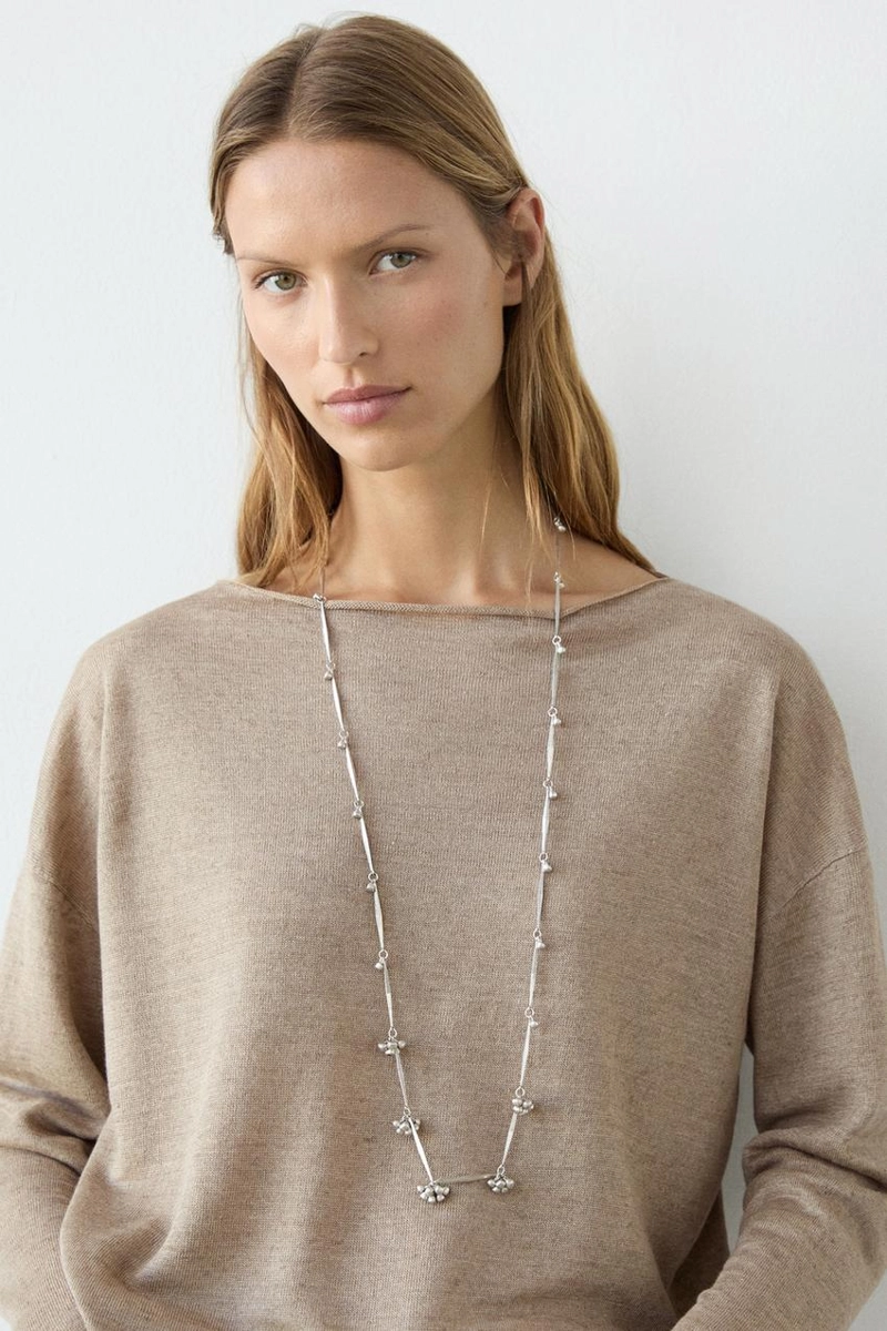 Пуловер с лодочкой из льна