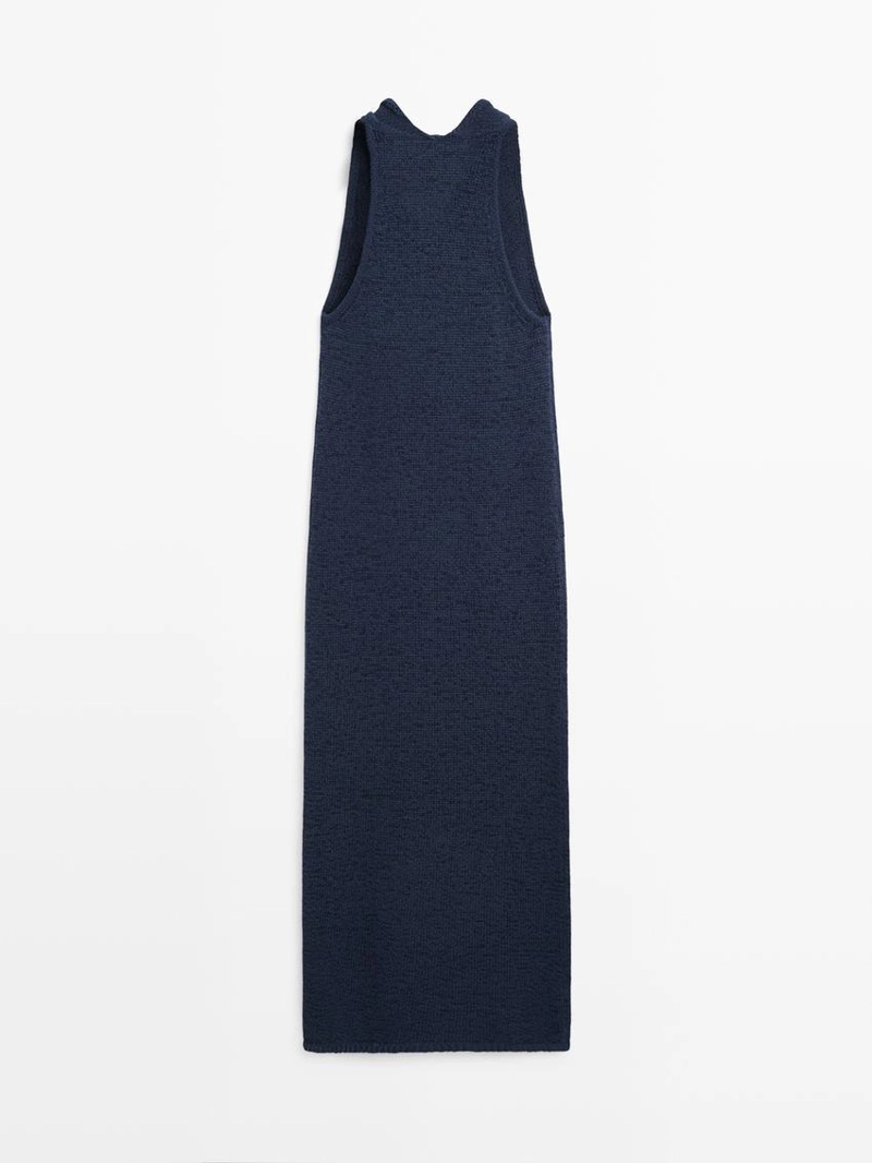 Платье-миди из трикотажа с драпированным вырезом