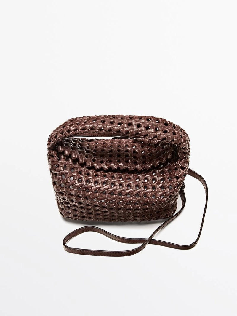 Плетеная мини-сумка из кожи