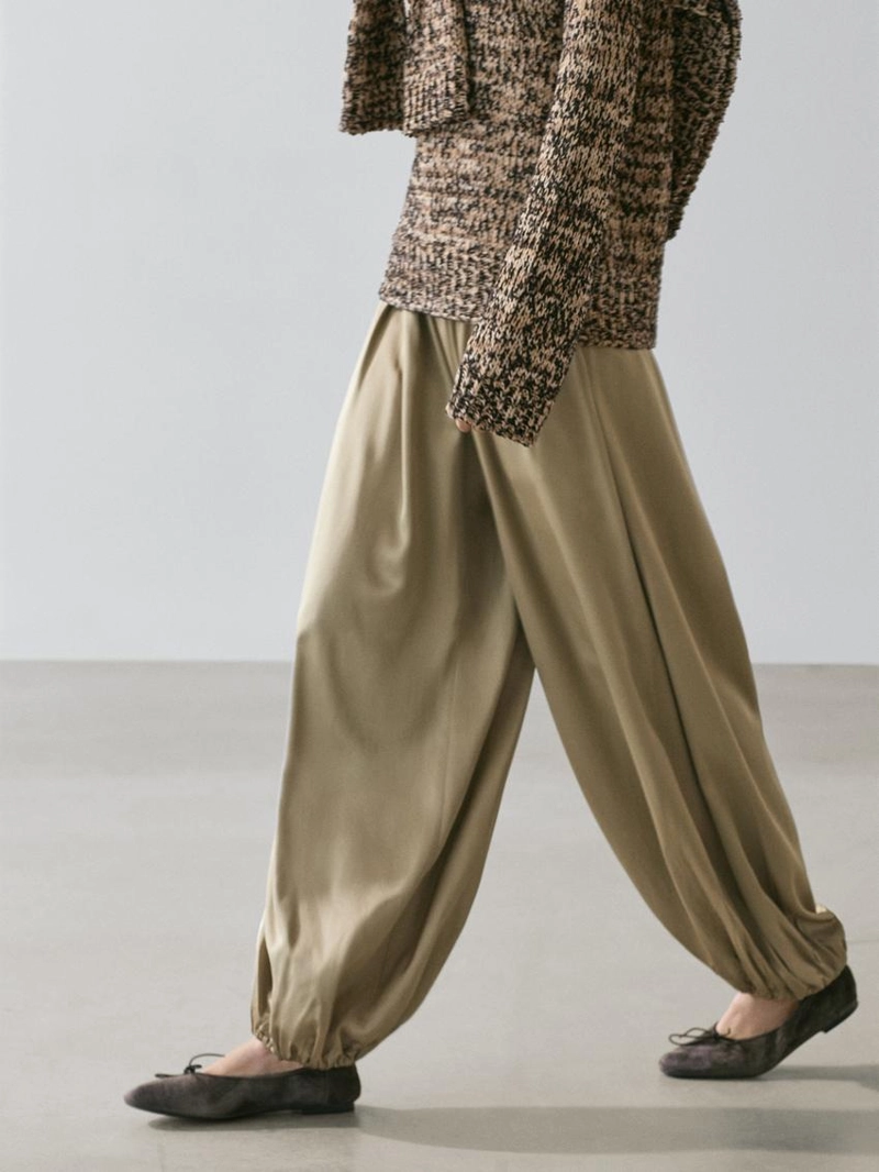 Брюки свободного кроя из атласа