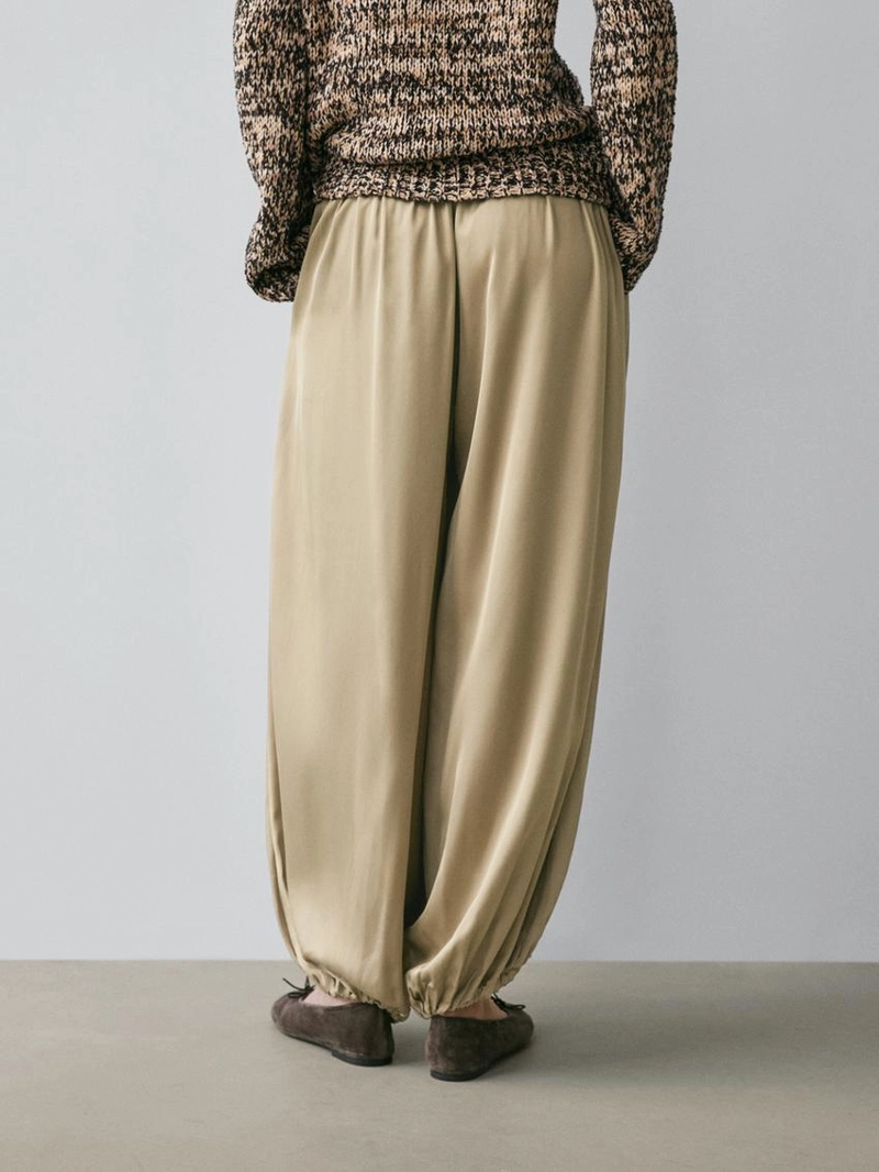 Брюки свободного кроя из атласа