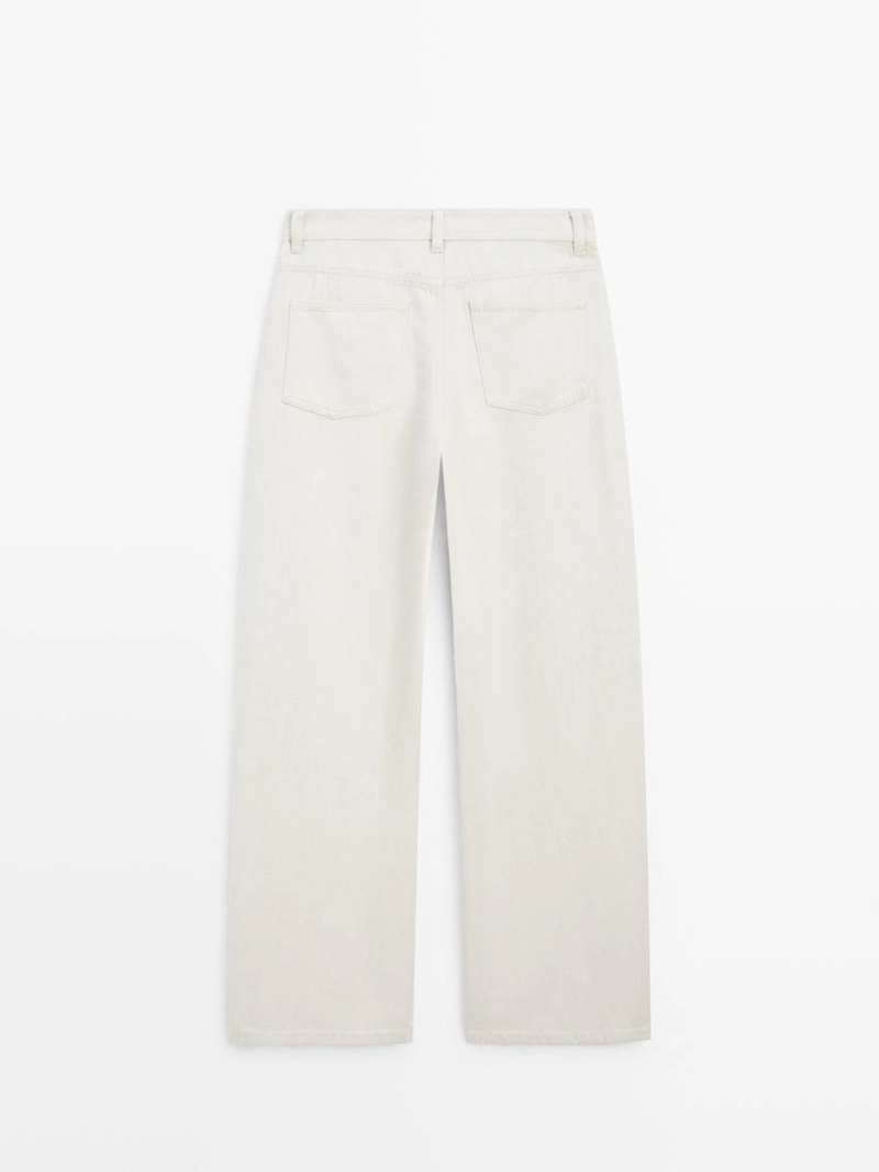 Джинсы с высокой талией с барельефной посадкой