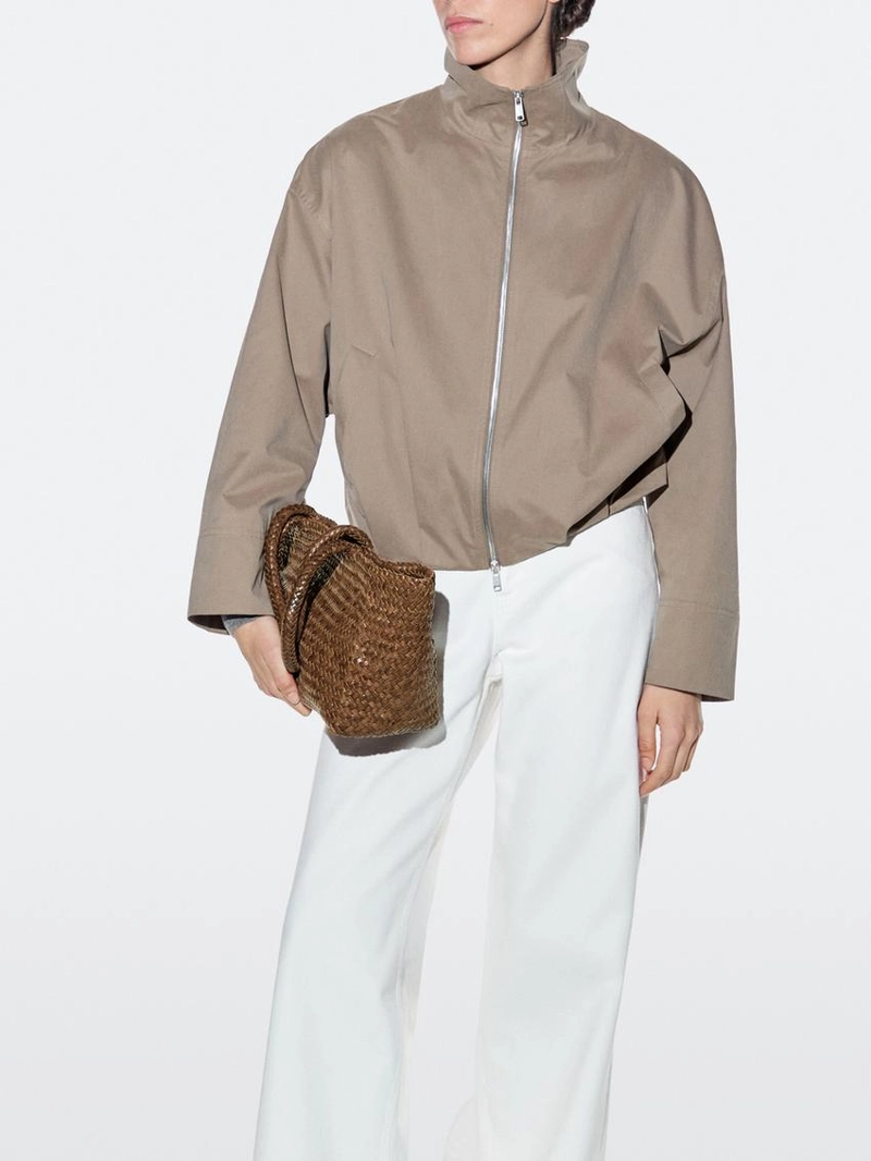 Средняя сумка из плетёной телячьей кожи