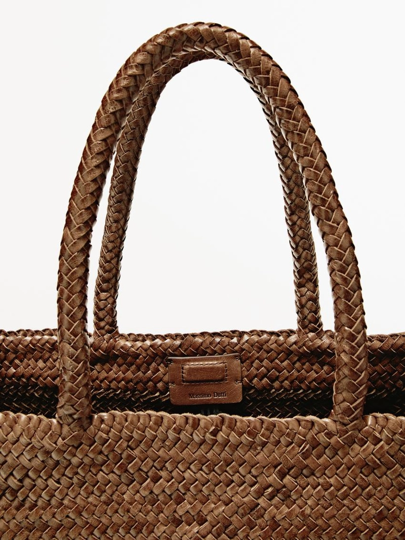 Средняя сумка из плетёной телячьей кожи