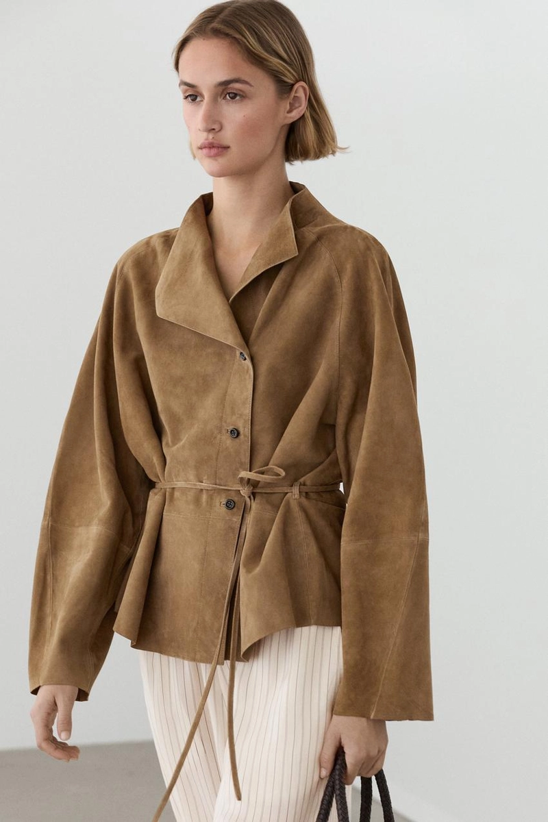 Куртка из замши с поясом