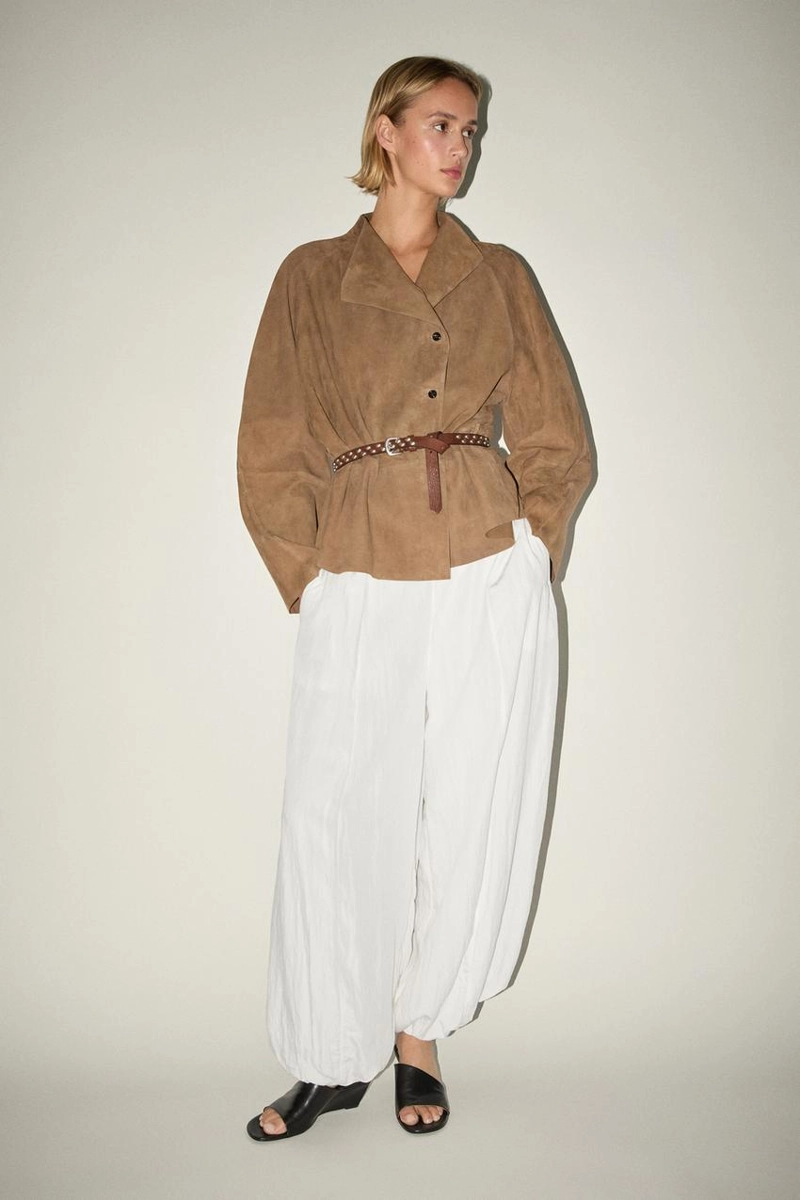 Куртка из замши с поясом