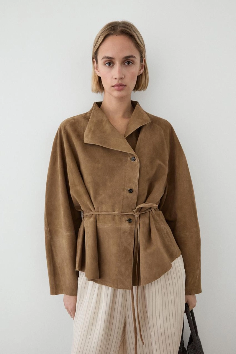 Куртка из замши с поясом