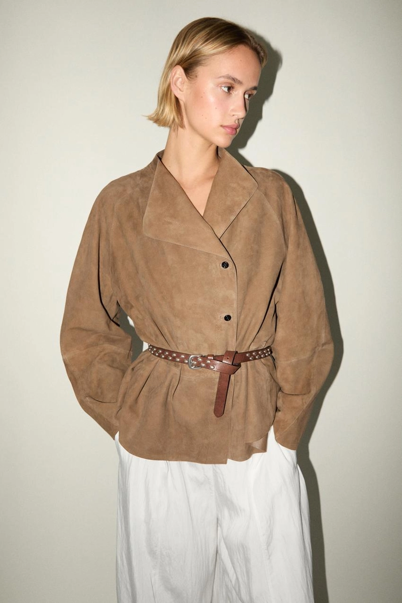 Куртка из замши с поясом