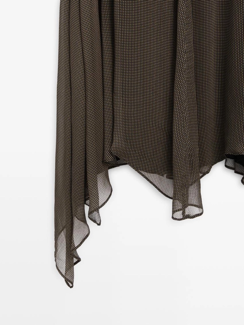 Платье с многослойными оборками и драпировкой